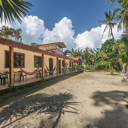 Yucca Beachfront Hotel Puerto Viejo de Talamanca Exterior photo
