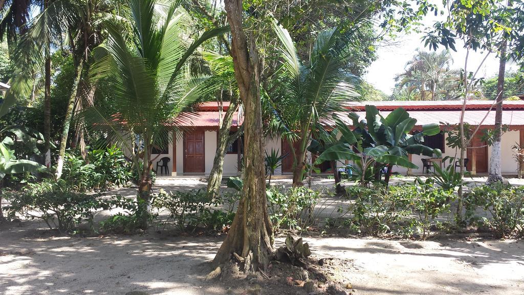 Yucca Beachfront Hotel Puerto Viejo de Talamanca Exterior photo